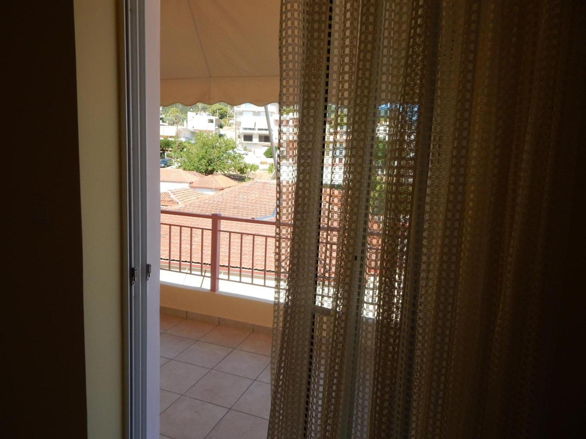Angela'S Apartment With Beautiful Balcony View Agios Konstantinos  外观 照片