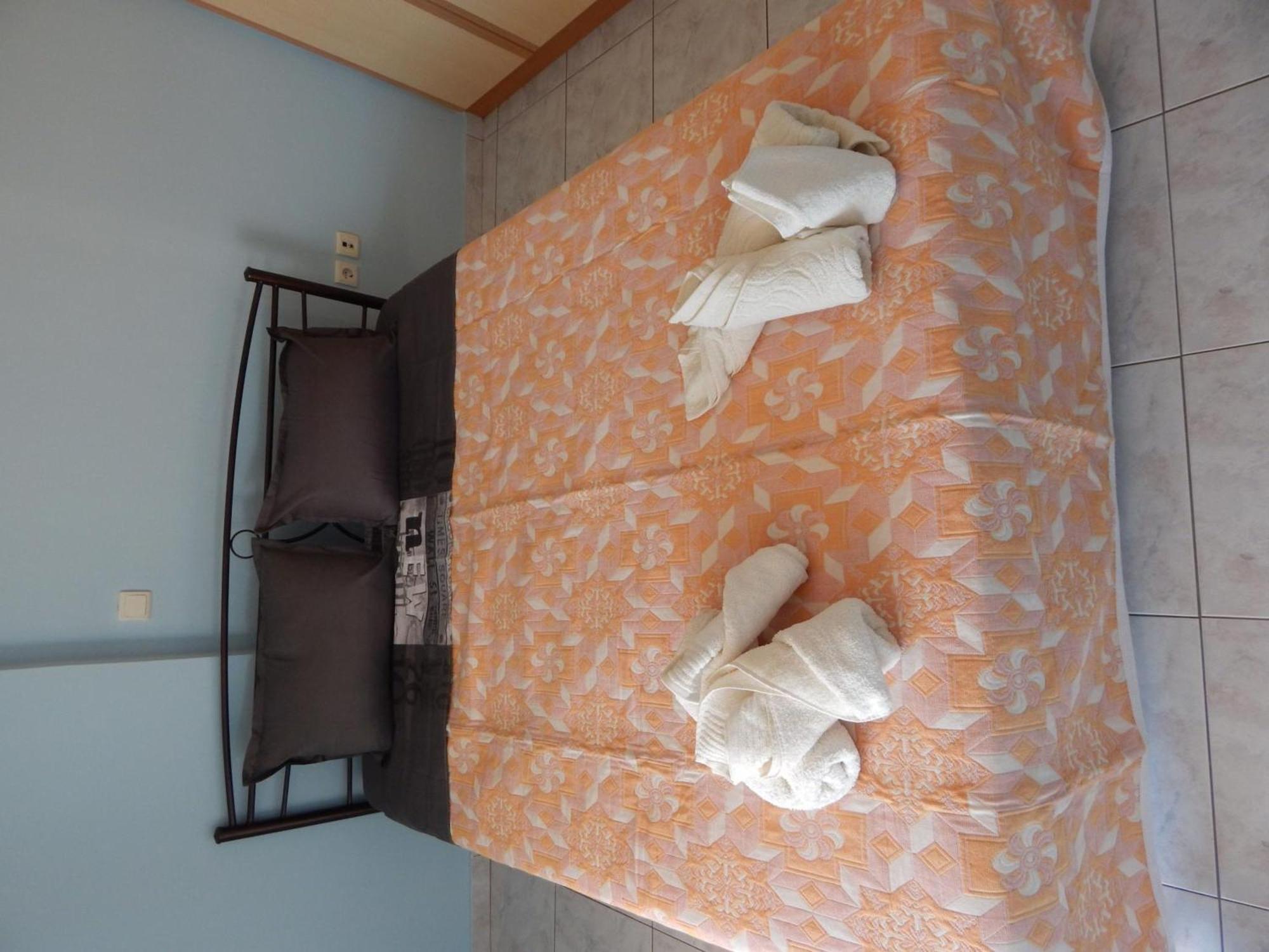 Angela'S Apartment With Beautiful Balcony View Agios Konstantinos  外观 照片